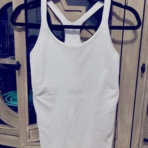 LULULEMON Ebb to street tank top